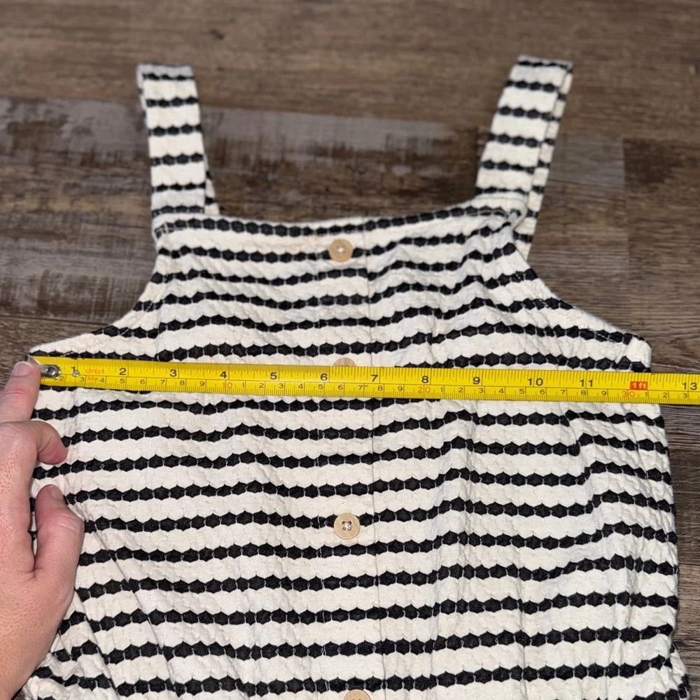 Cat & Jack Girls Black White Striped Romper Size L 10 12 Textured